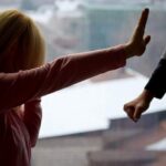 E suficientă legea femicidului pentru ca mamele și copiii din România să fie protejați?