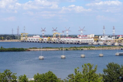 Hidroelectrica: 43 milioane lei pentru stocare în baterii la Porțile de Fier II