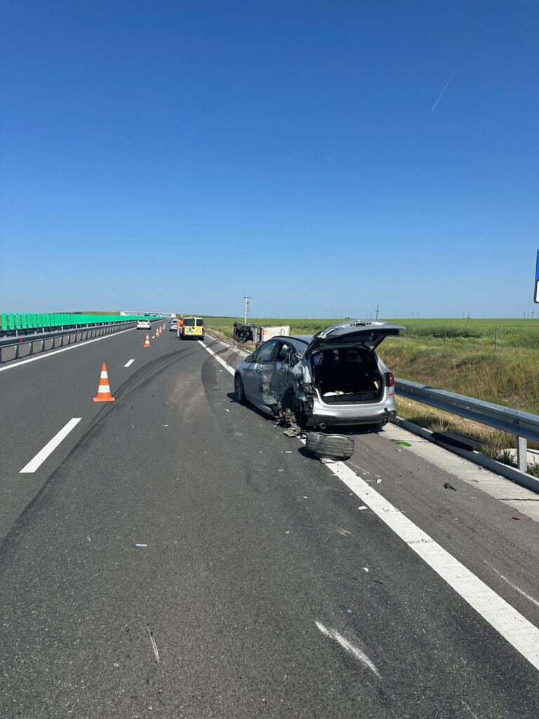 Accident pe DEx 12 - Jurnalul Olteniei – Știri din Craiova și Oltenia Accident pe DEx 12
