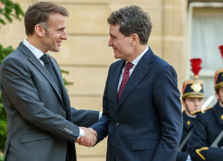 Emmanuel Macron și Nicușor Dan. Foto: presidency.ro