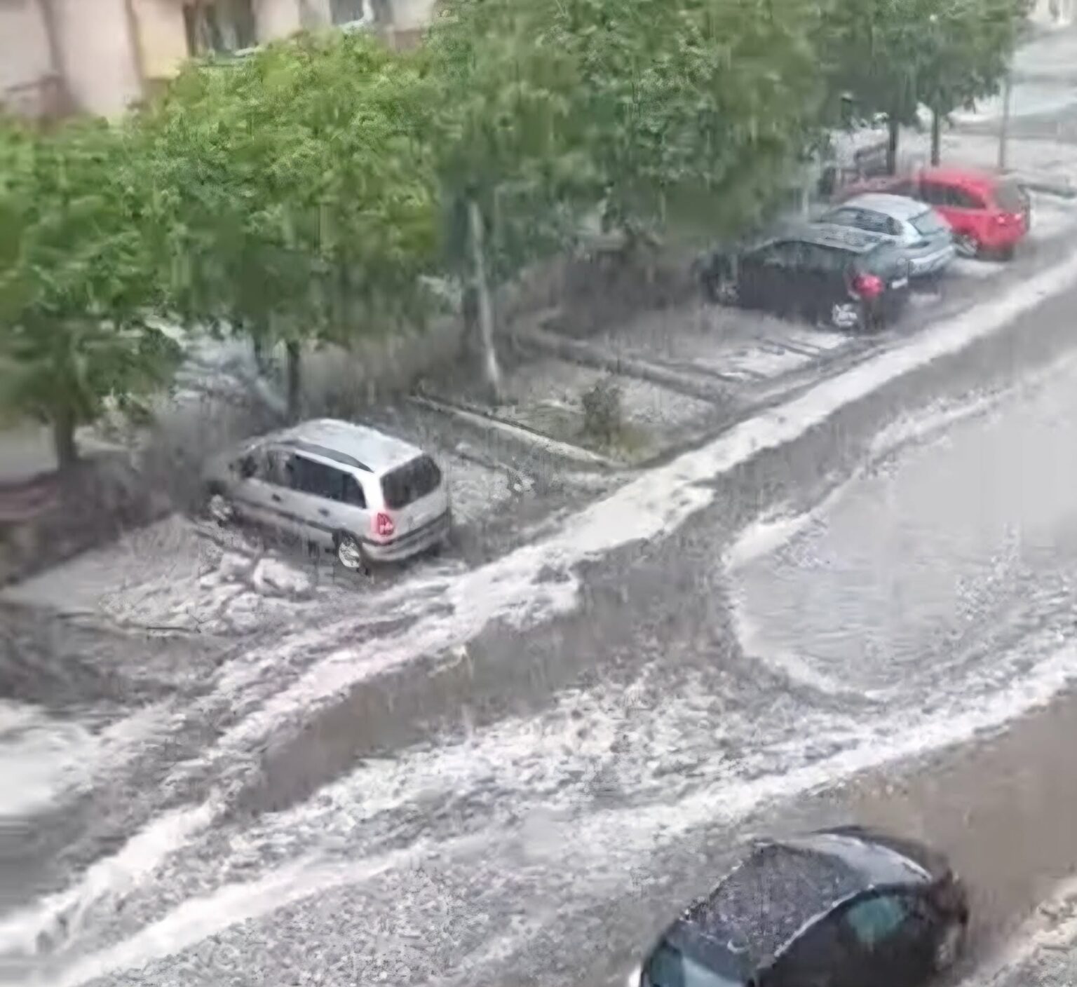 ANM: Cod galben de averse torenţiale şi vijelii în Oltenia. Foto: Meteoplus