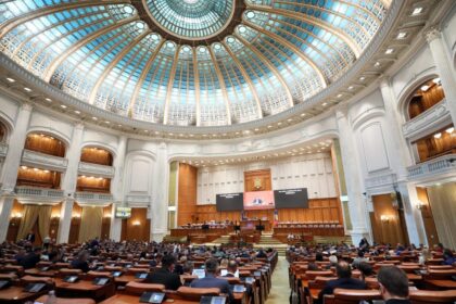 Legea salarizării: Creșteri mari pentru demnitari