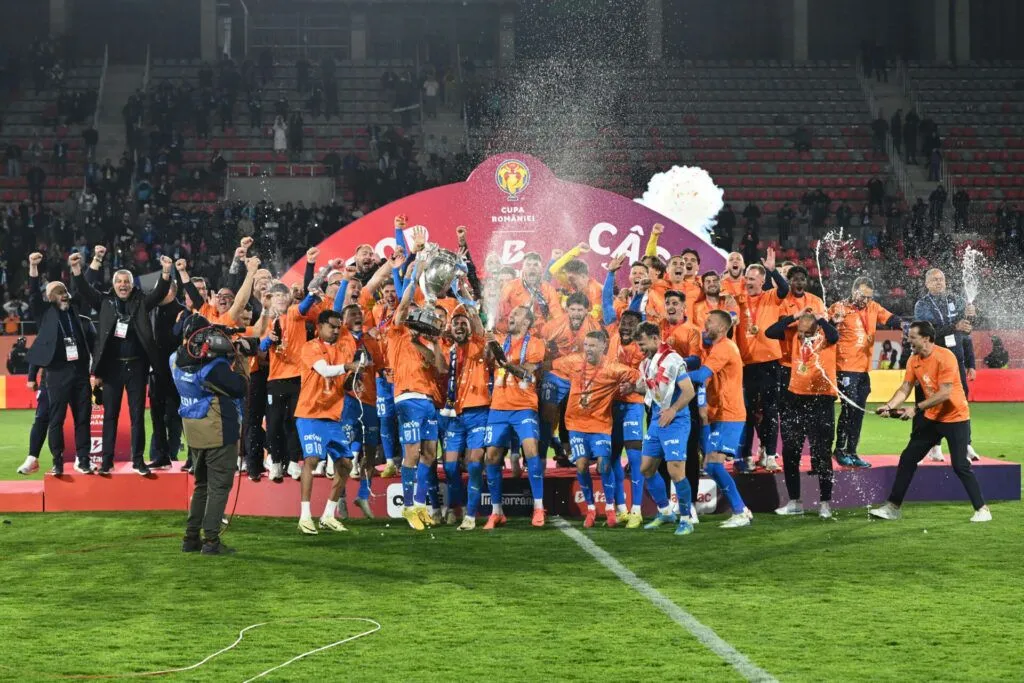 Craiova și povestea eventului așteptat timp de 35 de ani Cupa Romaniei - Jurnalul Olteniei – Știri din Craiova și Oltenia Craiova și povestea eventului așteptat timp de 35 de ani