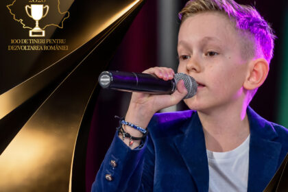 Povestea lui David Crăciun - elevul din Craiova care a devenit cel mai tânăr solist din „Hollywood in Songs”
