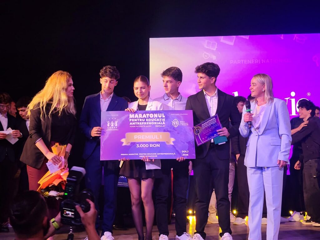 Maratonul pentru Educație Antreprenorială – Ediția a IV-a, program național inițiat de Confederația Națională pentru Antreprenoriat Feminin (CONAF), a ajuns și la Craiova. Fiecare etapă a acestui program național poartă cu ea aceeași miză: să aducă educația mai aproape de viața reală, de economie, de comunitate și de viitorul tinerilor.