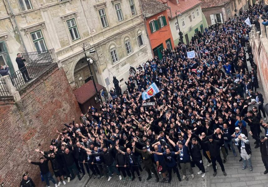 Peluza Nord Craiova nu l-a impresionat pe Alex Chipciu