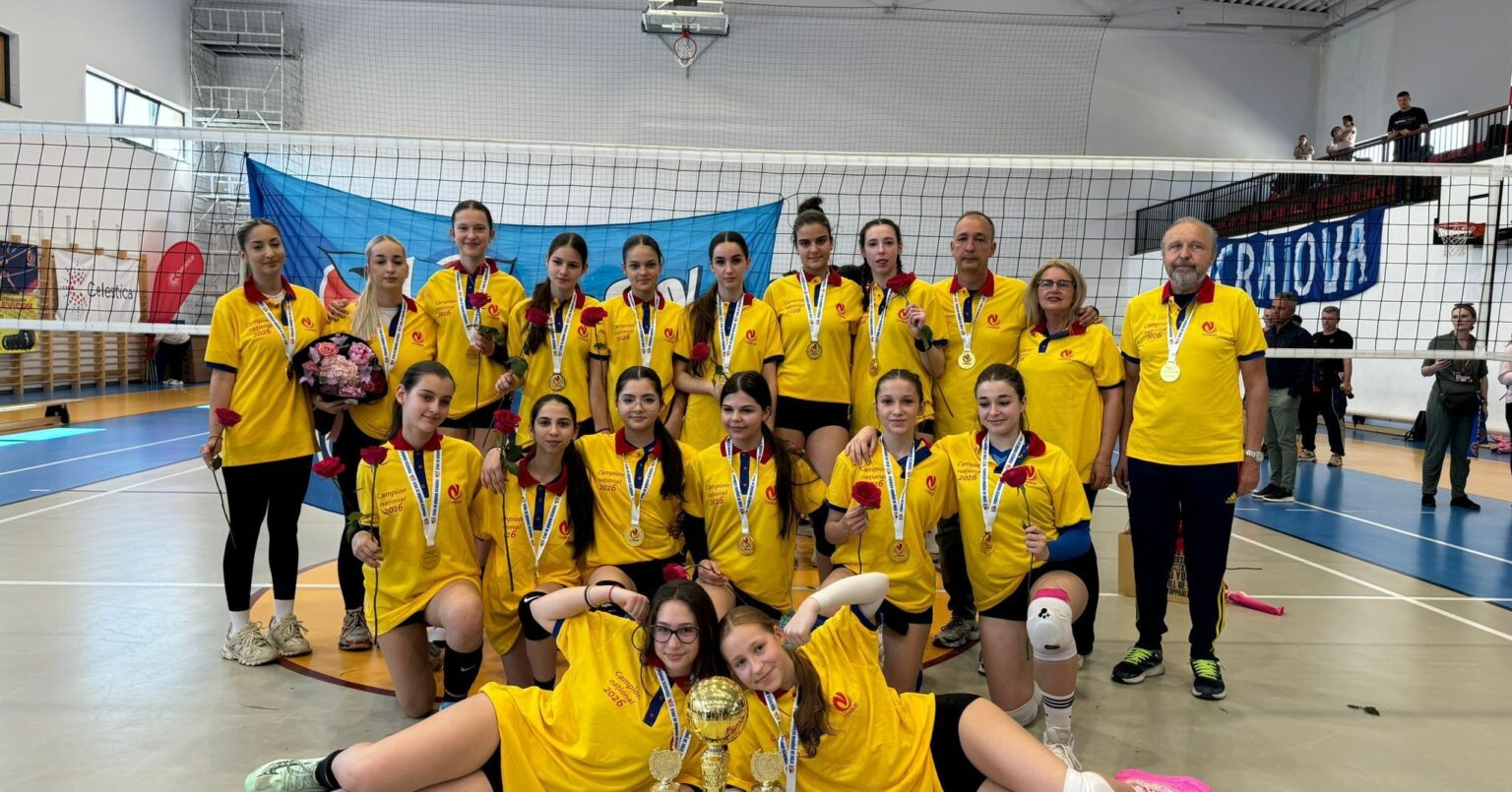 SCV Craiova câștigă pentru al doilea an consecutiv titlul de campioană națională U 15 ani - Jurnalul Olteniei – Știri din Craiova și Oltenia SCV Craiova câștigă pentru al doilea an consecutiv titlul de campioană națională U 15 ani