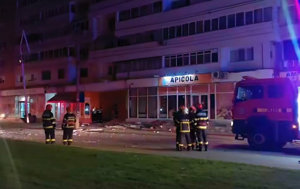 Dronă prăbușită pe un bloc din Galați. Foto: captură video
