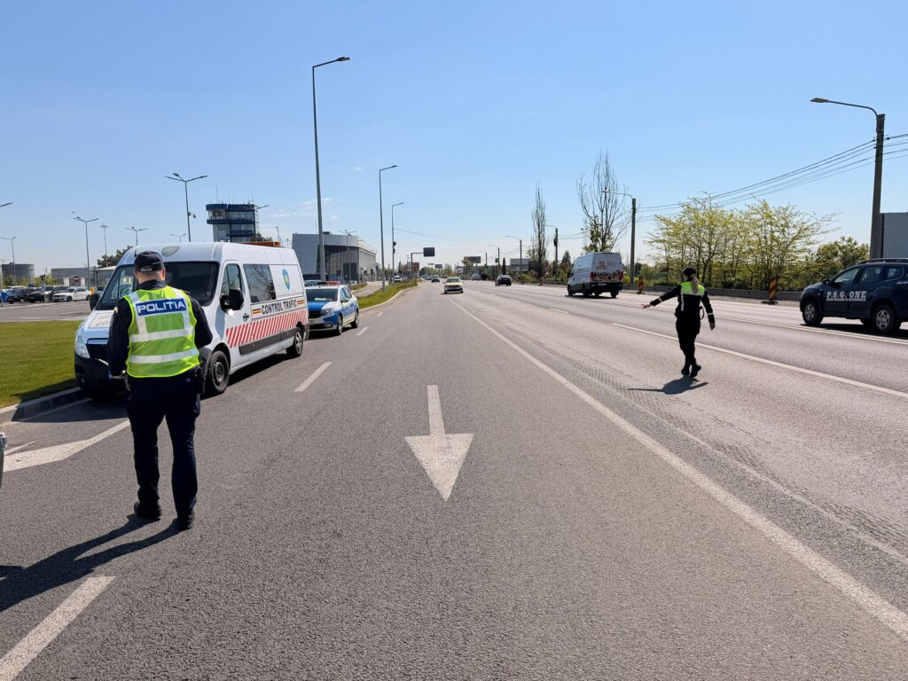 Craiova: Amenzi și taxiuri verificate la Aeroport