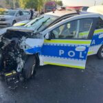 Craiova: Urmărire terminată cu accident și polițist rănit