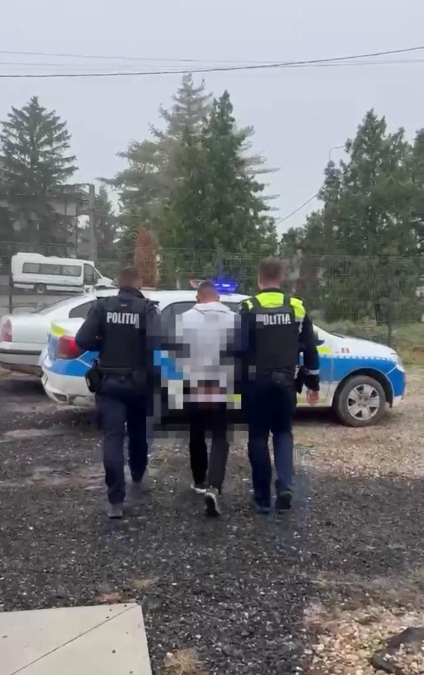 Anchetă după spargeri și furt de autoturisme în Dolj