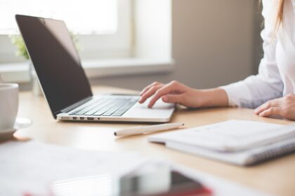 Bani pentru calculator 2026. Foto: Pixabay