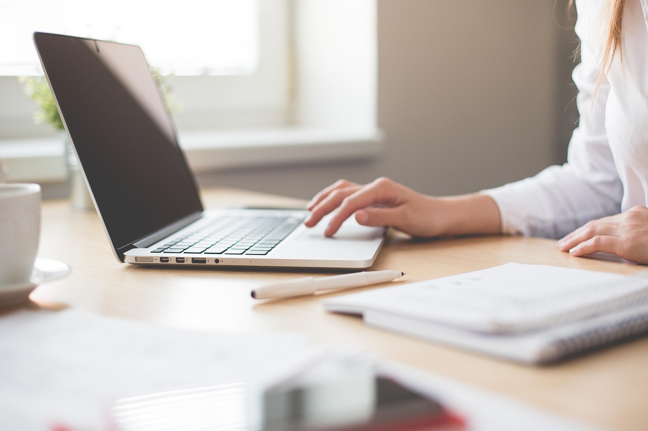 Bani pentru calculator 2026. Foto: Pixabay
