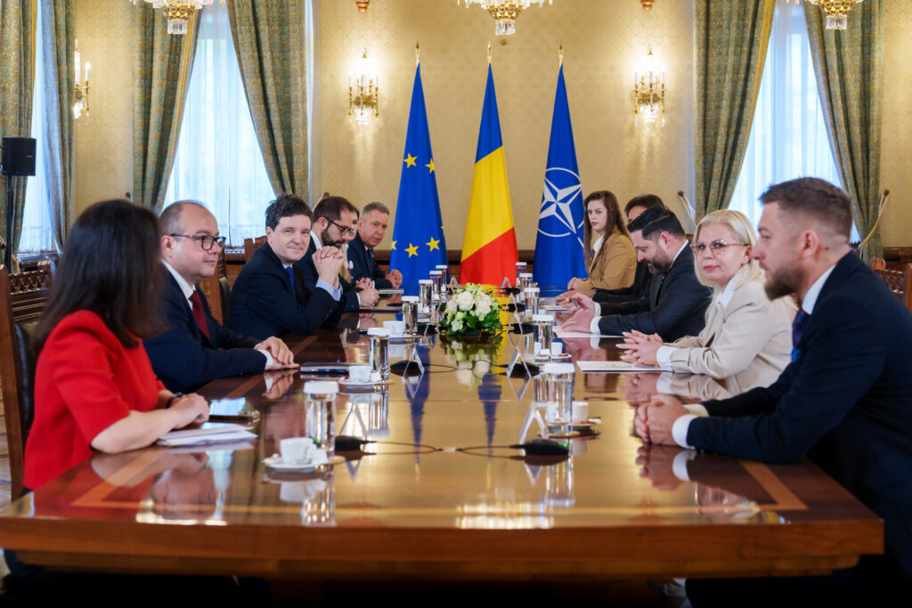 Noi consultări la Cotroceni. Foto: presidency.ro - Jurnalul Olteniei – Știri din Craiova și Oltenia Noi consultări la Cotroceni. Foto: presidency.ro