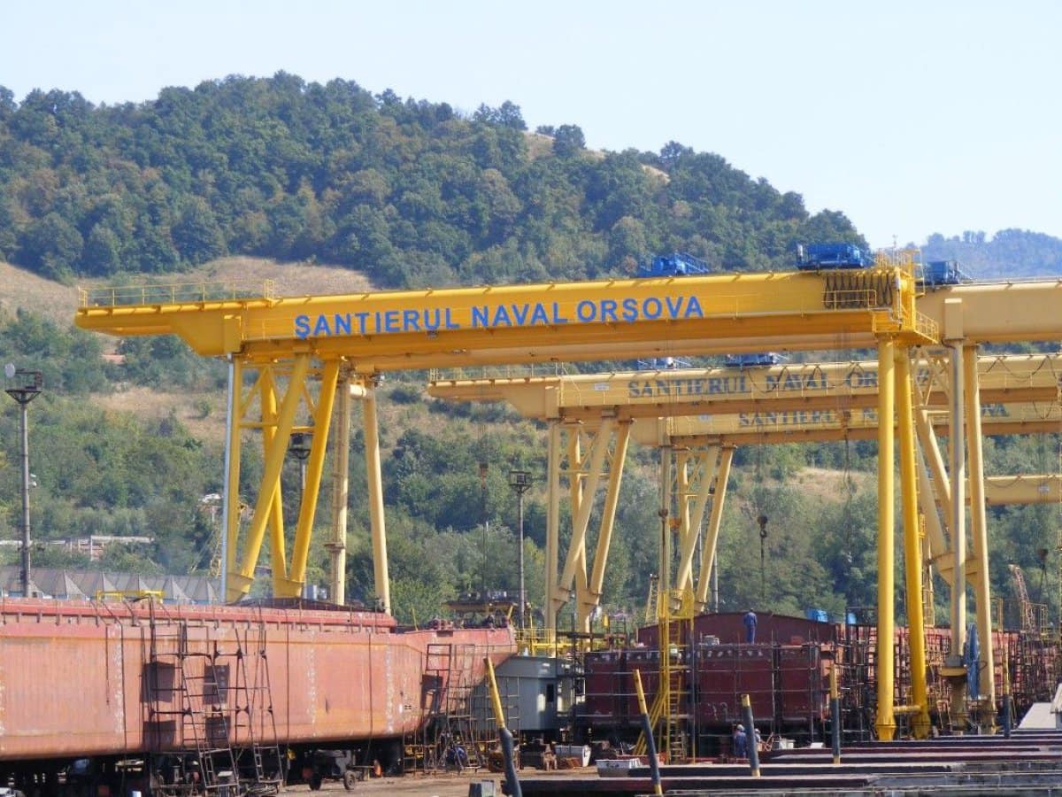 Șantierul Naval Orșova: Noi contracte de 8,6 milioane euro