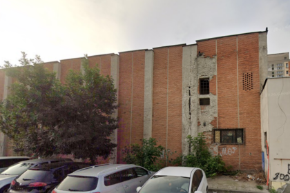 Primăria demolează Cinematograful Craioviţa