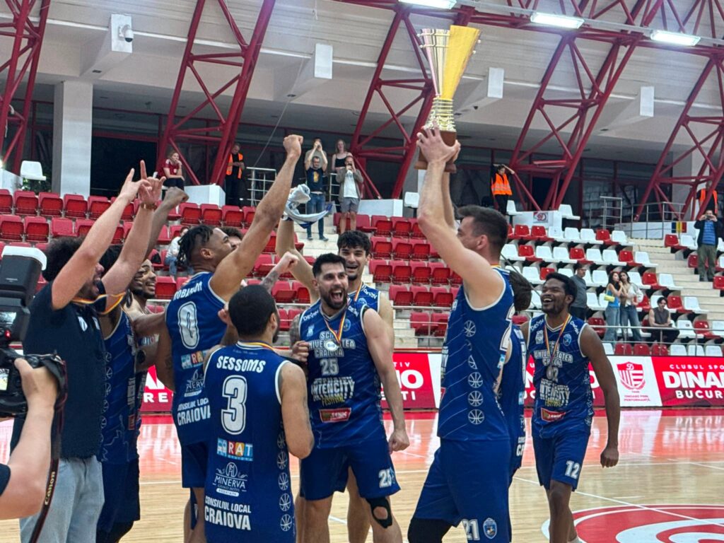 Echipa de baschet SCM U Craiova