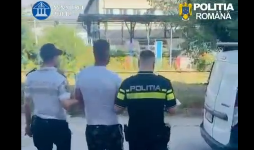 Three men walking away from the camera, one in a police uniform labeled POLITIA, near a white van at an outdoor area.
