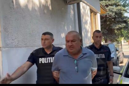 Primarul din Tismana, Narcis Petre Remetea, este sub control judiciar pentru 60 de zile, după reținere. Edilul spune că este nevinovat.