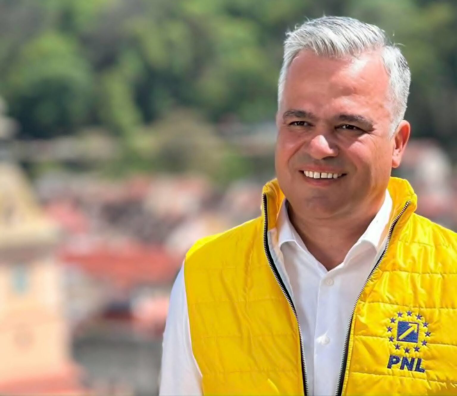 Adrian Veștea vrea șefia PNL. Foto: Facebook