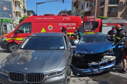 Severin: Accident pe bulevardul Tudor Vladimirescu