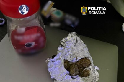 Olt: Percheziții și traficant de droguri arestat