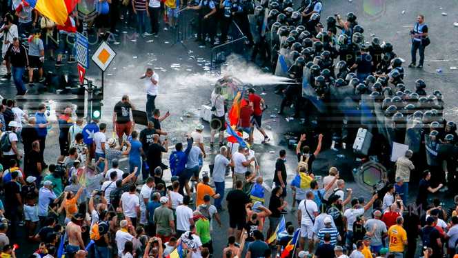 Dosarul 10 August: Foștii șefi ai Jandarmeriei, achitați - Jurnalul Olteniei – Știri din Craiova și Oltenia Dosarul 10 August: Foștii șefi ai Jandarmeriei, achitați