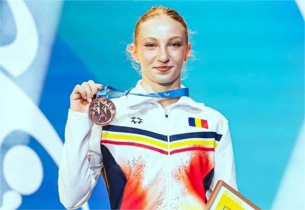 PSD cere Guvernului bani pentru medalia Anei Bărbosu