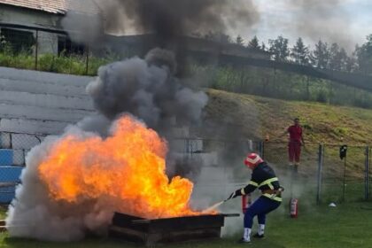 Echipe din cinci județe, premiate la competiția ISU Vâlcea