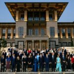 Cadou oferit de Erdogan liderilor NATO: pistoale gravate