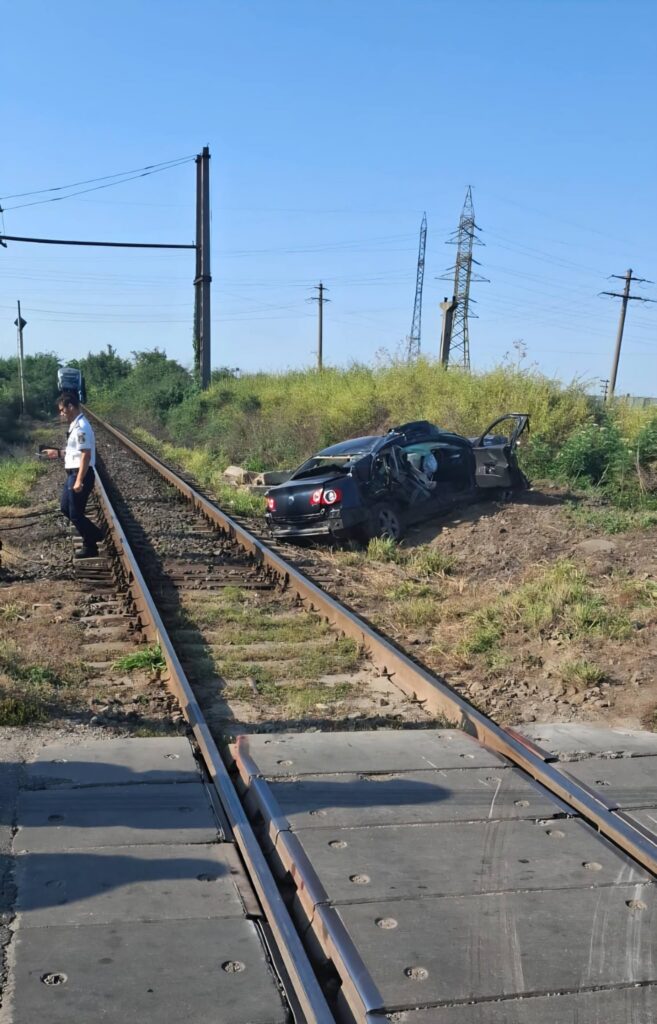 Accident feroviar în Slatina. CFR cere mai multă prudență