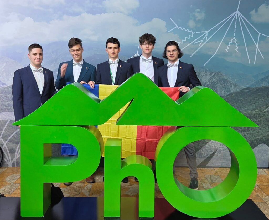 România, pe podium la Olimpiada Internațională de Fizică. Foto: Ministerul Educației - Jurnalul Olteniei – Știri din Craiova și Oltenia România, pe podium la Olimpiada Internațională de Fizică. Foto: Ministerul Educației