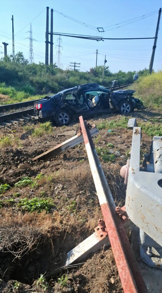 Accident feroviar în Slatina. CFR cere mai multă prudență