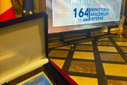 Olt: Placheta de Onoare pentru polițiștii din Slatina