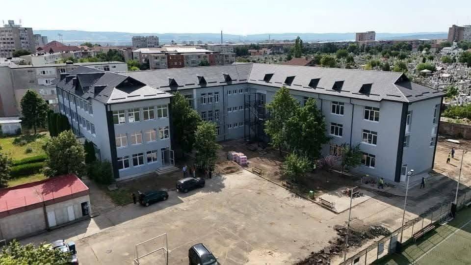 Toate școlile din Drobeta Turnu Severin vor fi modernizate