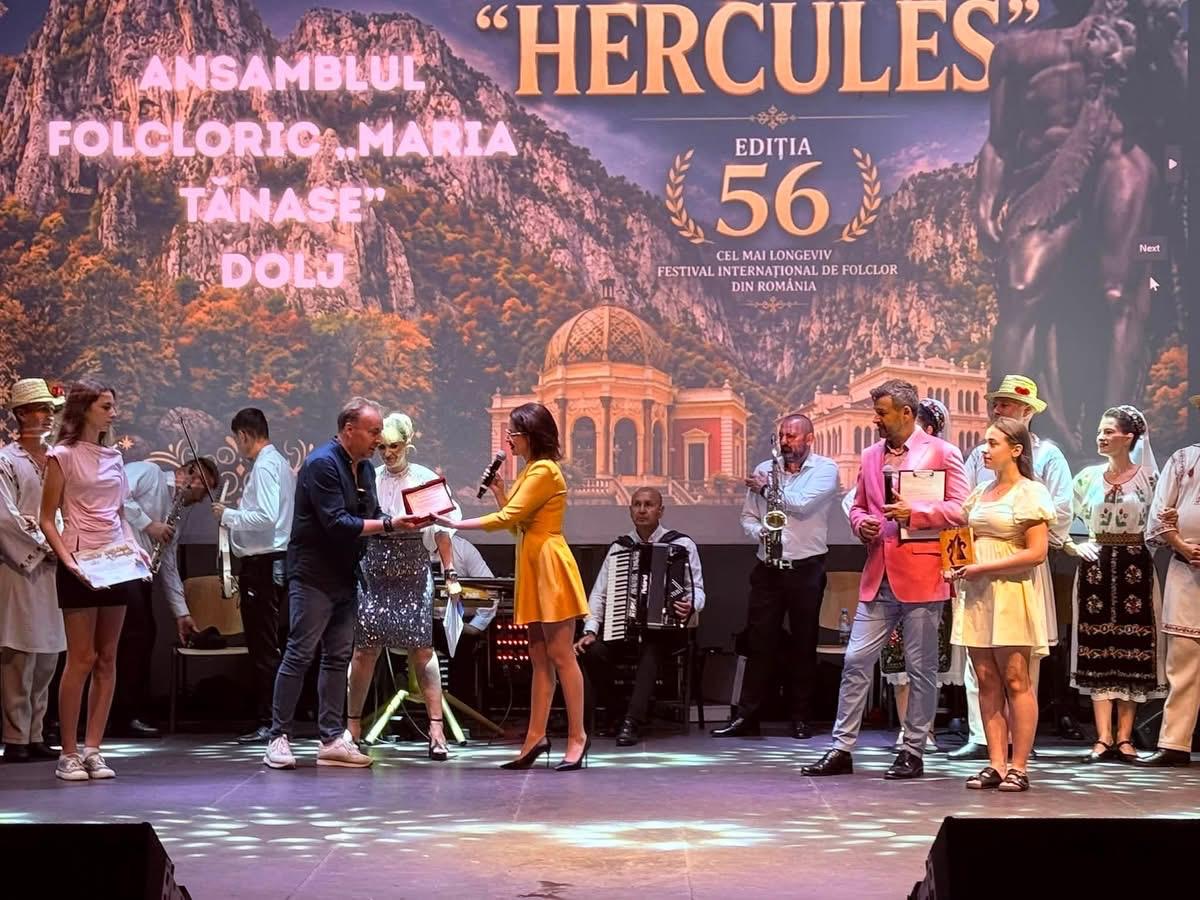Folclorul oltenesc a strălucit pe scena Festivalului Hercules
