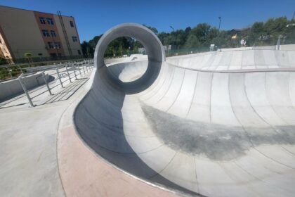 Skate Park-ul din Craiova s-a deschis oficial Cât costă închirierea echipamentelor