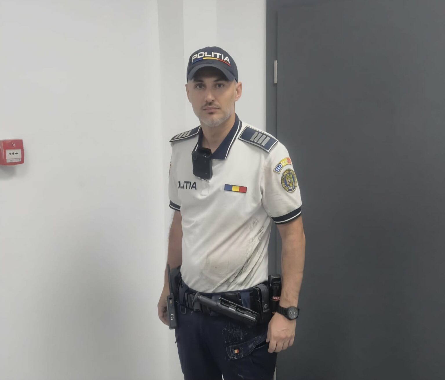 Erou în toiul nopții: A salvat o fată din râul Olănești