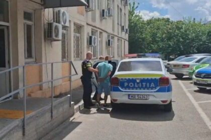Craiova: Hoț reținut după ce a furat dintr-o sală de jocuri