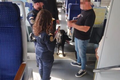 Craiova: Zeci de pasageri fără bilet, prinși în trenuri