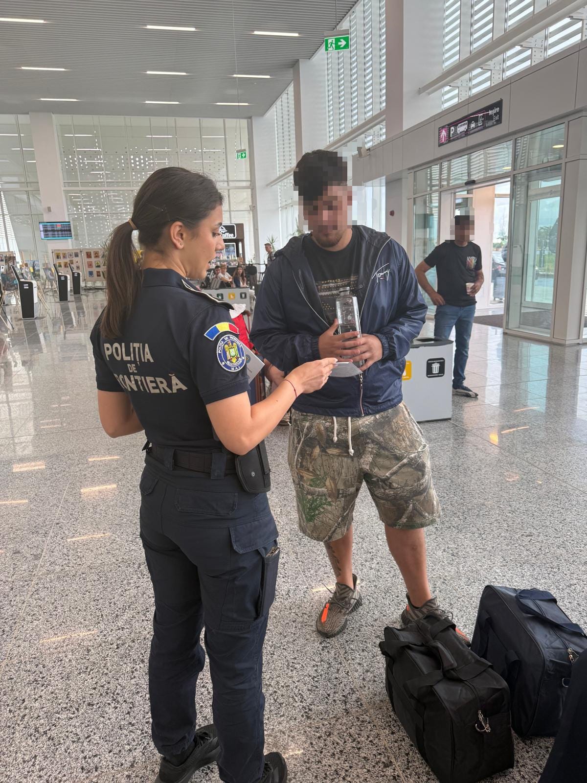 Craiova: Razie informativă antidrog la aeroport