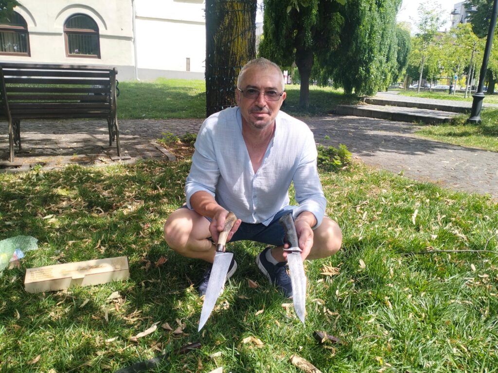 De lângă Craiova, în elita mondială a oțelului Damasc - Jurnalul Olteniei – Știri din Craiova și Oltenia De lângă Craiova, în elita mondială a oțelului Damasc