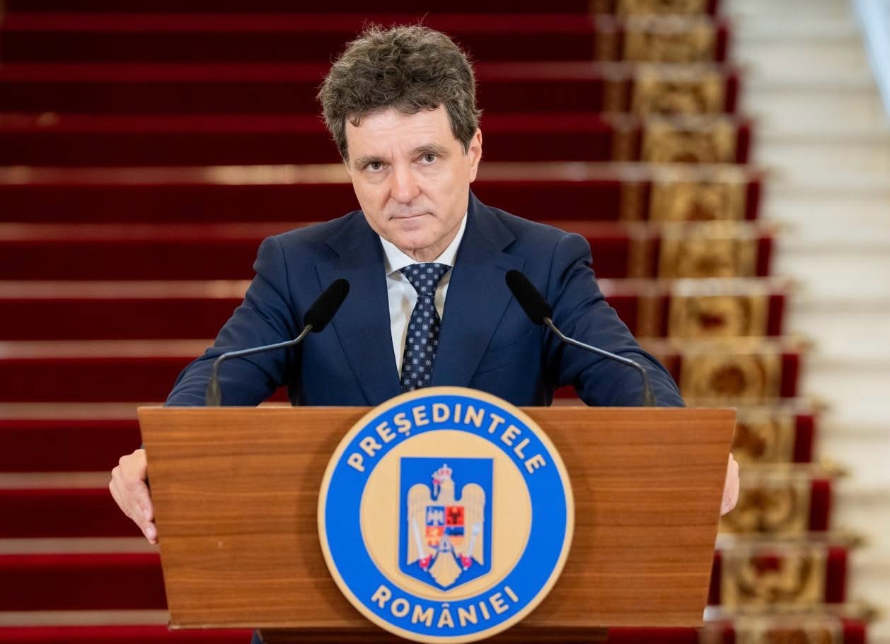 România evită ”junk-ul”. Nicușor Dan: Statul funcționează