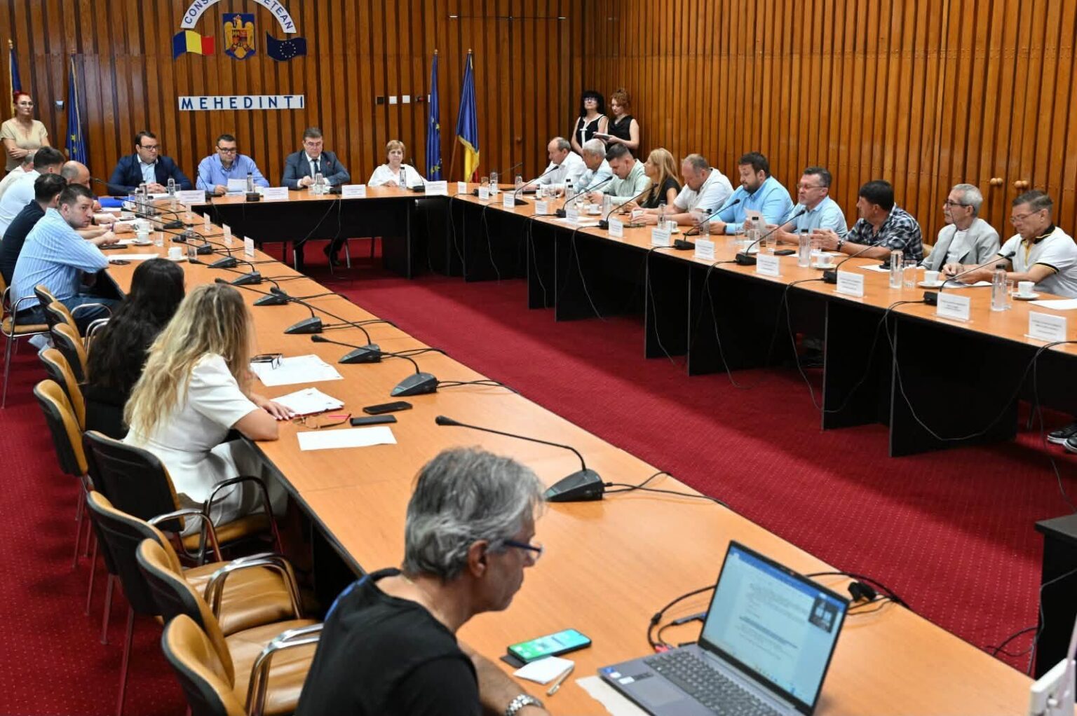 Mehedinți: investiții în educație pentru aproape 500 de elevi - Jurnalul Olteniei – Știri din Craiova și Oltenia Mehedinți: investiții în educație pentru aproape 500 de elevi
