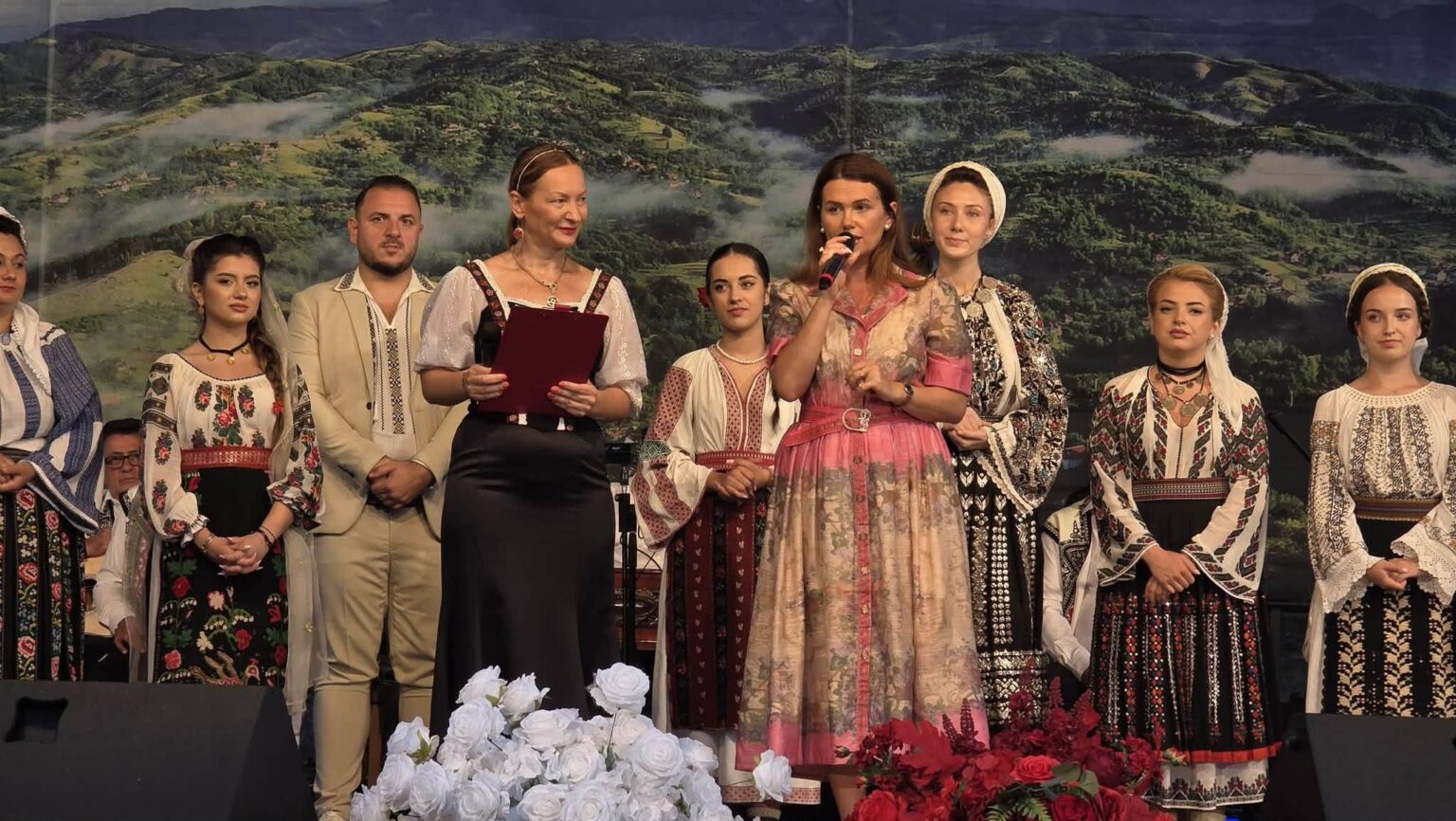 Festivalul „Ponoare, Ponoare” și-a desemnat câștigătorii - Jurnalul Olteniei – Știri din Craiova și Oltenia Festivalul „Ponoare, Ponoare” și-a desemnat câștigătorii