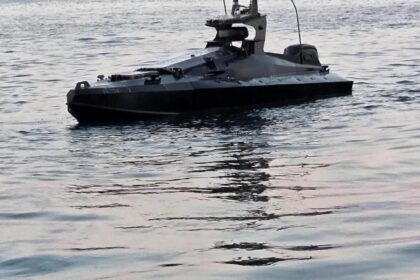 Incident la Neptun Deep: Dronă marină, distrusă de un F-16. Foto: Facebook/ Radu Miruţă