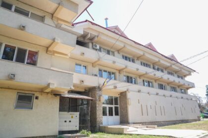 136 de panouri fotovoltaice pentru un spital din Craiova