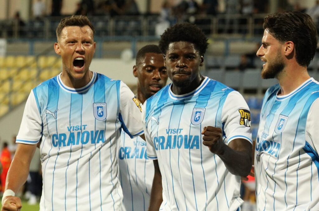 Cei mai buni jucători ai etapei în Superliga României Cu cine se laudă Universitatea Craiova - Jurnalul Olteniei – Știri din Craiova și Oltenia Cei mai buni jucători ai etapei în Superliga României. Cu cine se laudă Universitatea Craiova