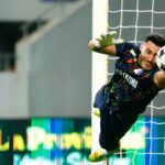 Portarul de la FC Argeș vedetă în fața Universității Craiova