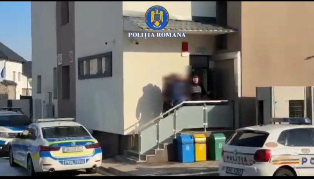 Bărbat din Târgu Jiu, reținut într-un dosar de tâlhărie calificată și distrugere - Jurnalul Olteniei – Știri din Craiova și Oltenia Bărbat din Târgu Jiu, reținut într-un dosar de tâlhărie calificată și distrugere